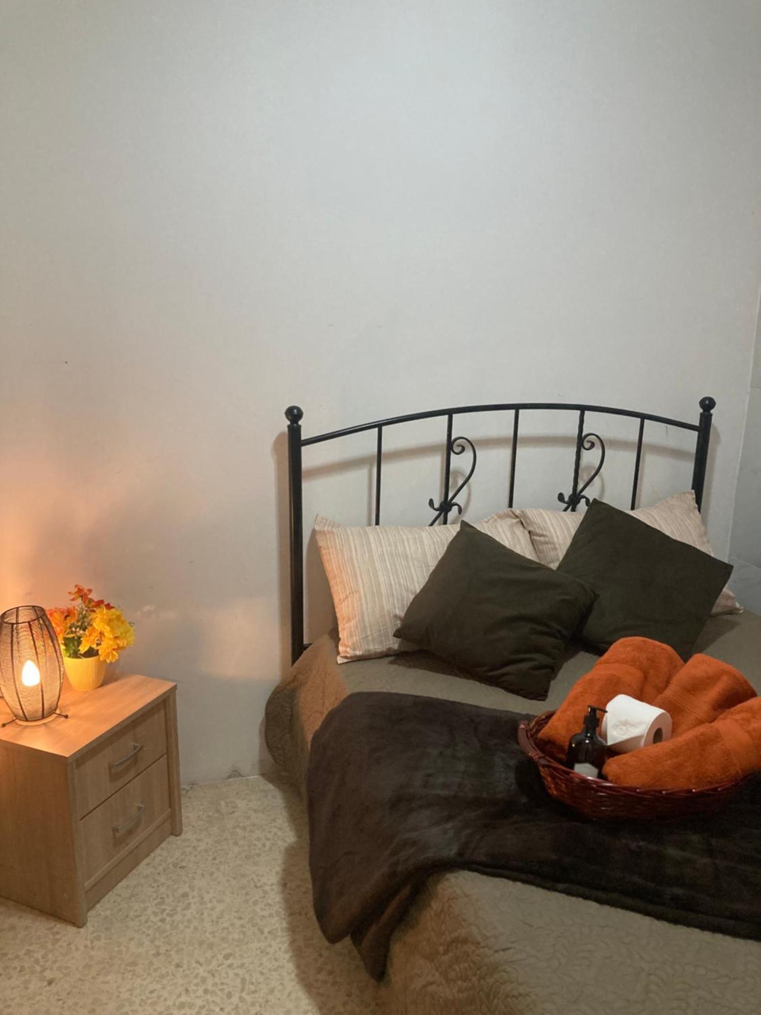 Appartement Charming Central Townhouse In Sliema Steps From Promenade And Sliema Ferry Extérieur photo