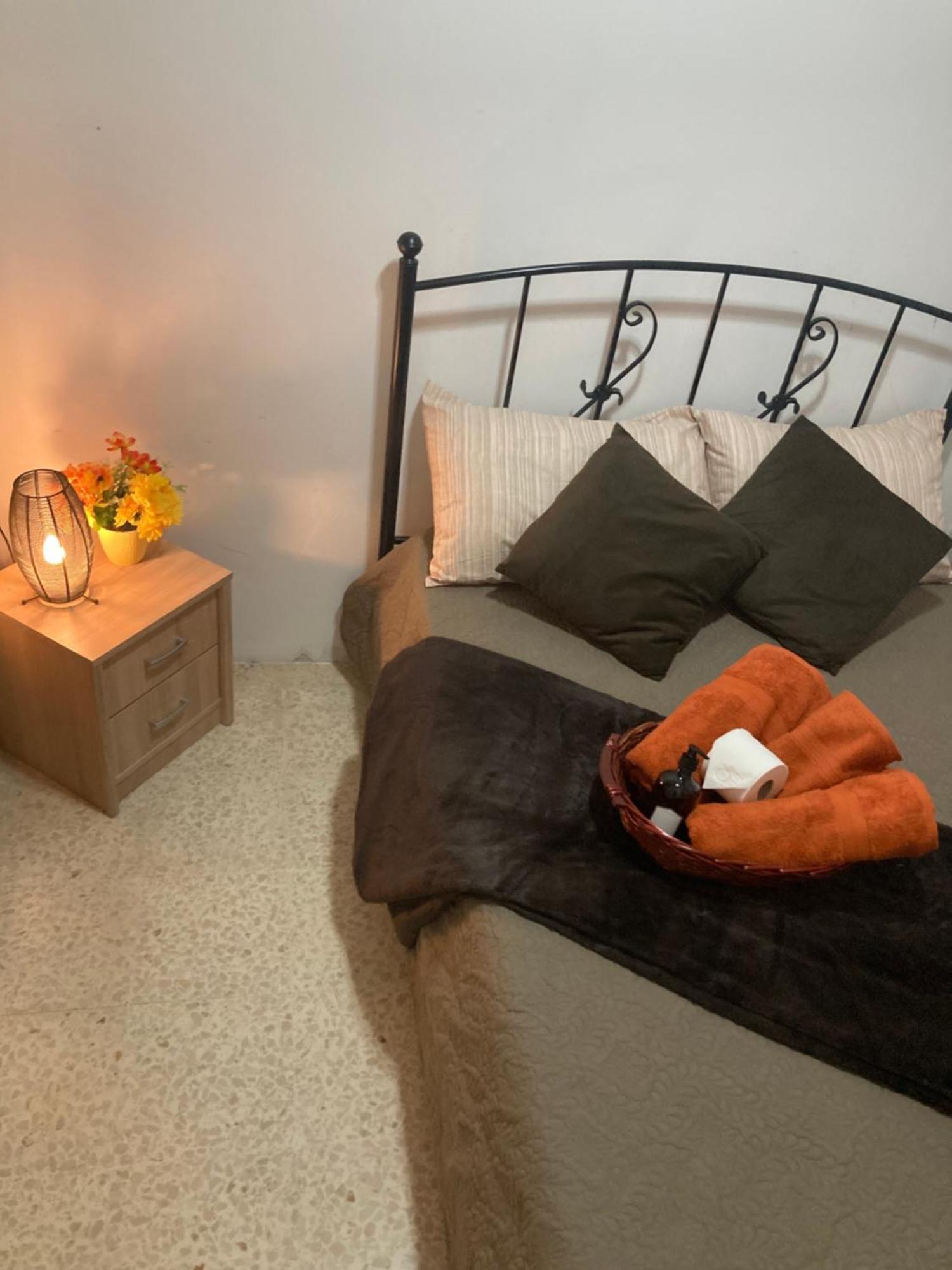 Appartement Charming Central Townhouse In Sliema Steps From Promenade And Sliema Ferry Extérieur photo